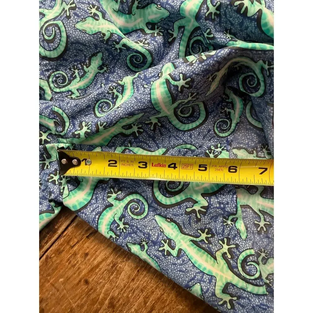 Vineyard Vines Boys Gecko‎ Swim trunks size XL